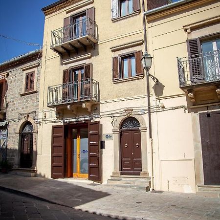 Al Centro Casa Vacanze Mistretta Zewnętrze zdjęcie